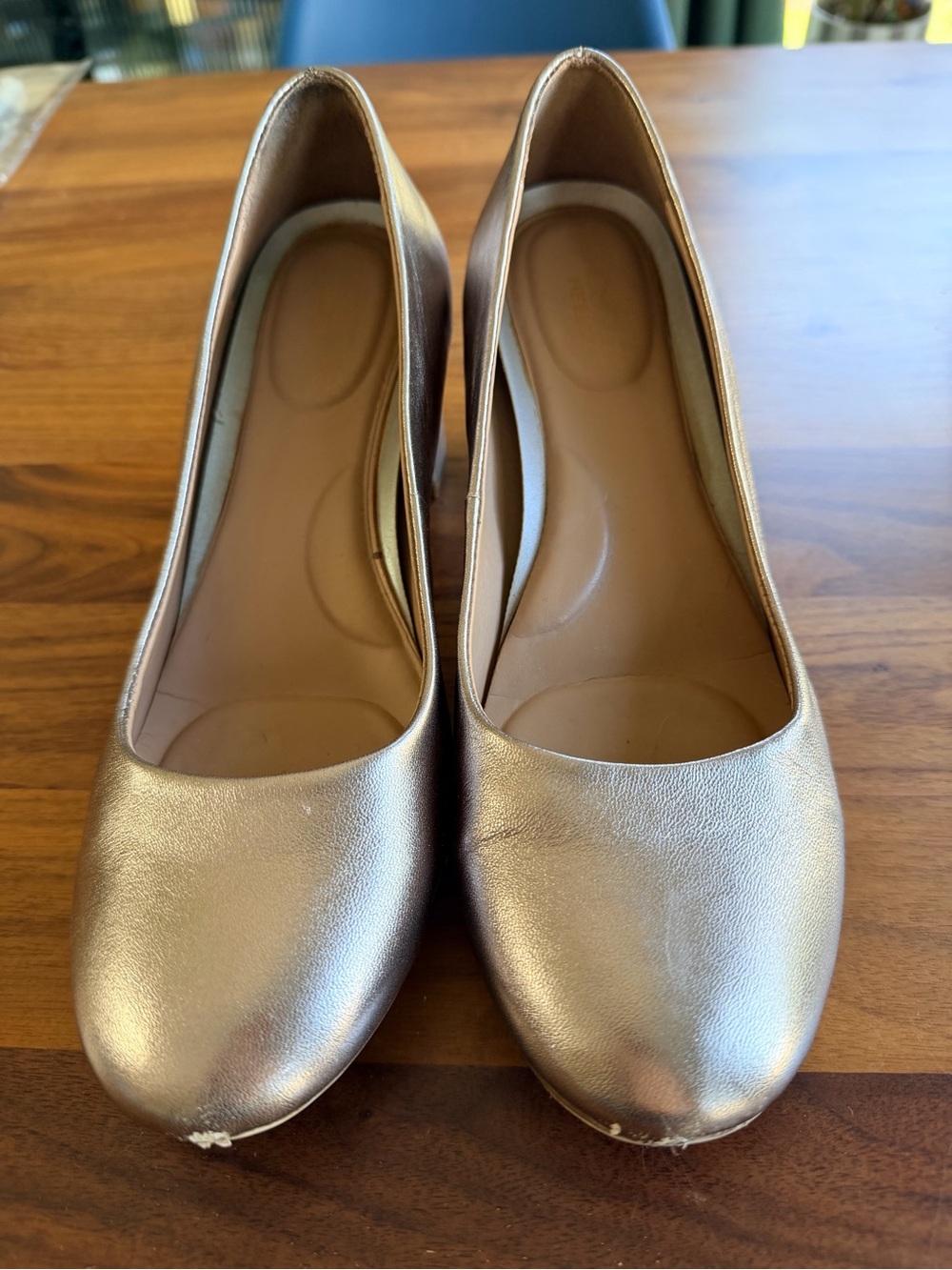 Aerosoles Alae block heel - size 8 in gold